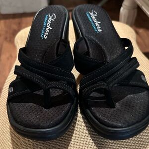 Skechers Women's Black Crisscross Sandals